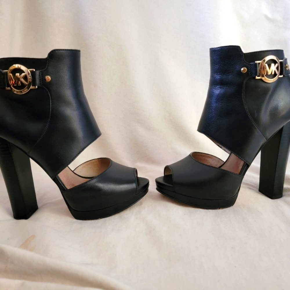 Michael Kors Black Blaze Booties Gently used. - Picture 4 of 10